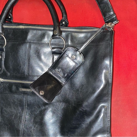 Victoria's Secret Black Faux Leather Carry On Over Night Weekender Travel Bag - Picture 10 of 12